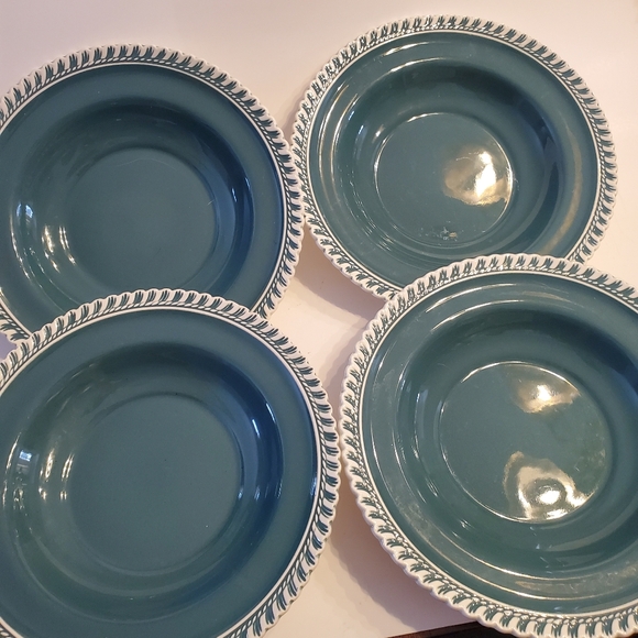 8 Piece Vintage Harkerware Pottery Pate sur Pate Plates Bowls Cups Mid-century - Picture 11 of 13